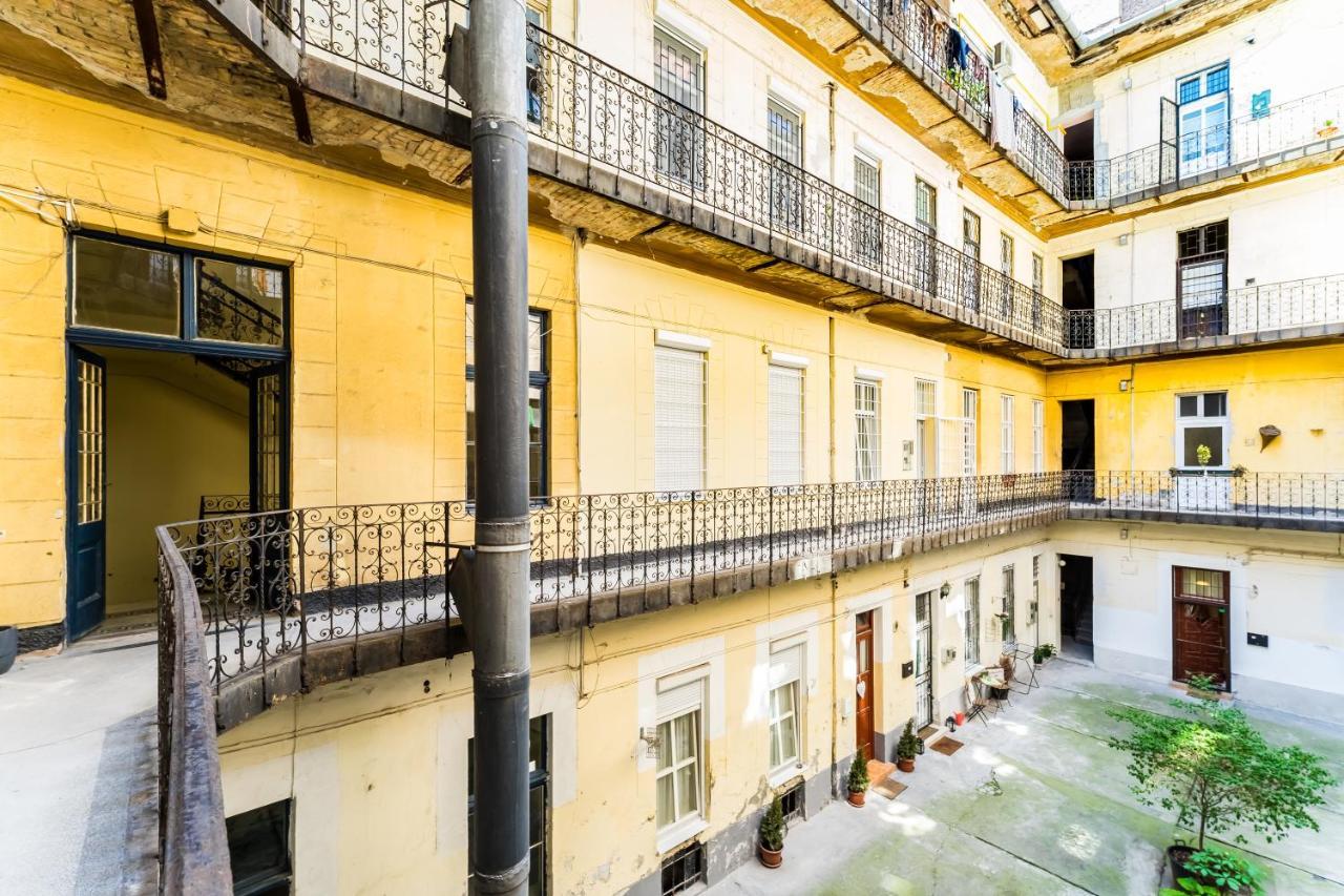 Cosy Studios In The Heart Of The City Budapest Extérieur photo